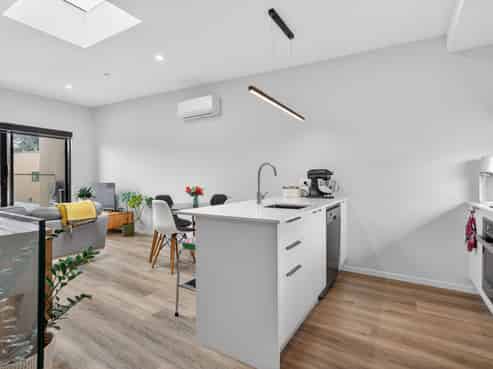 8/92 Cambridge Terrace, Waterloo