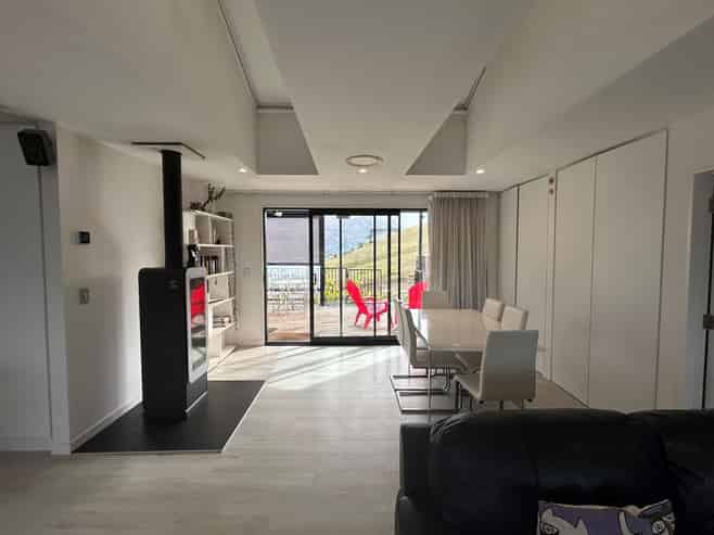 2 Mataraki Pl, Wanaka