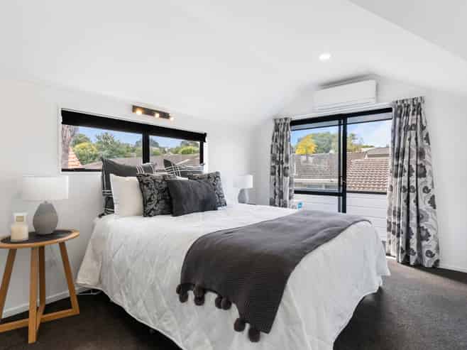 2/68 Buckley Road, Epsom