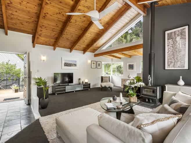 12B McDowell Crescent, Hillcrest