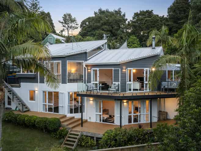 12B McDowell Crescent, Hillcrest