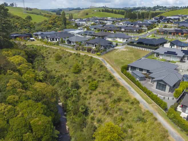 105 Adler Drive, Ohauiti