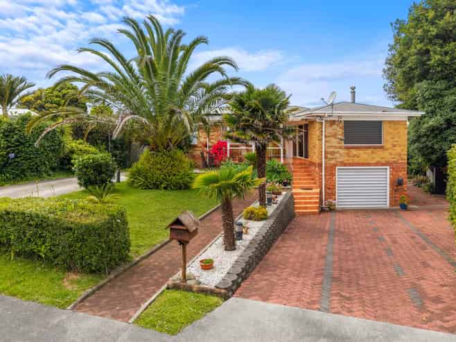 32 Alton Terrace, Pakuranga Heights