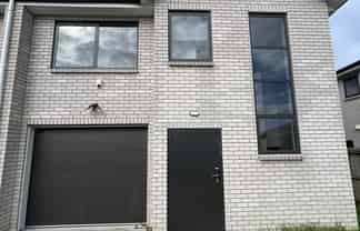 Auckland - Address withheld