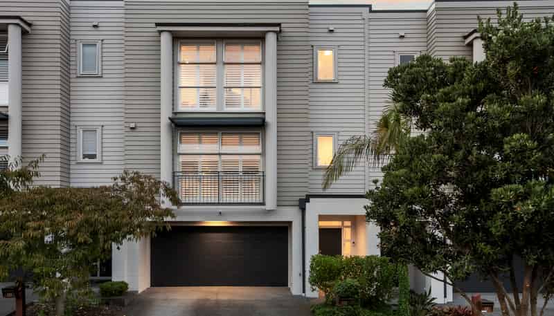 133 Barbarich Drive, Stonefields