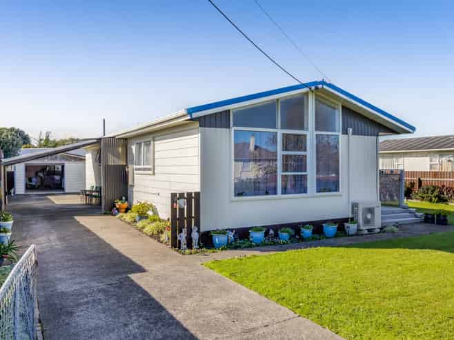 5 Iredale Road, Hawera