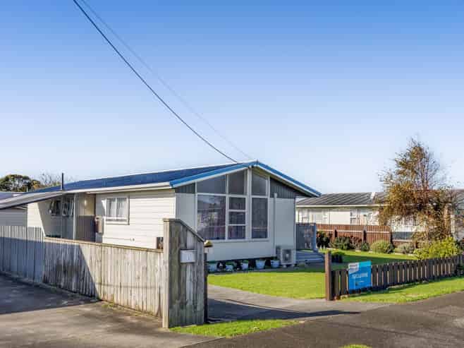 5 Iredale Road, Hawera