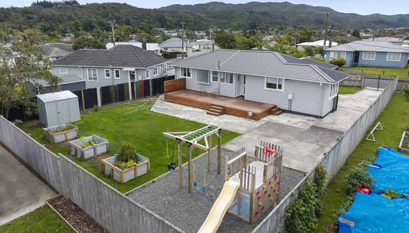 4 Derwent Street, Wainuiomata