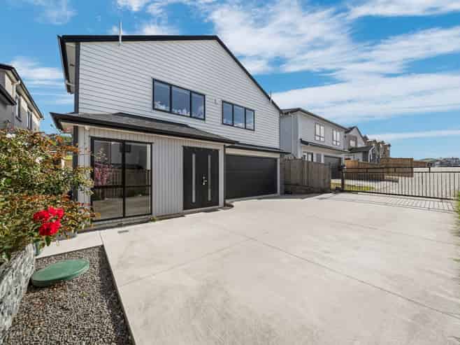 2A Ballyalton Crescent, Flat Bush