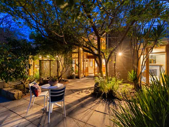 20 Rimu Road, Raumati Beach