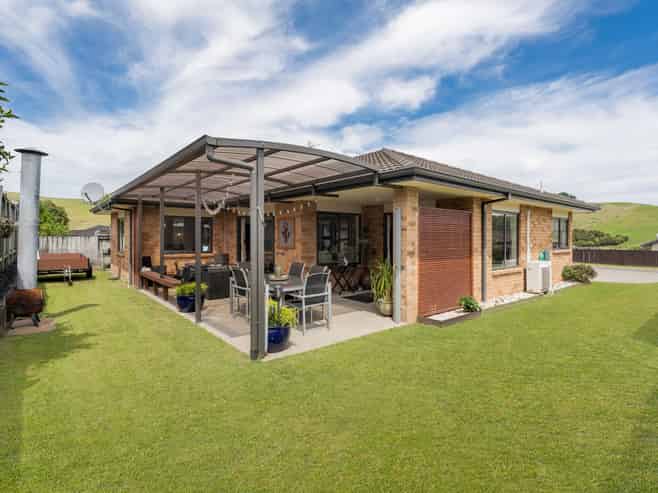 4 Gina Way, Welcome Bay