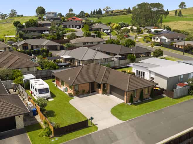 4 Gina Way, Welcome Bay