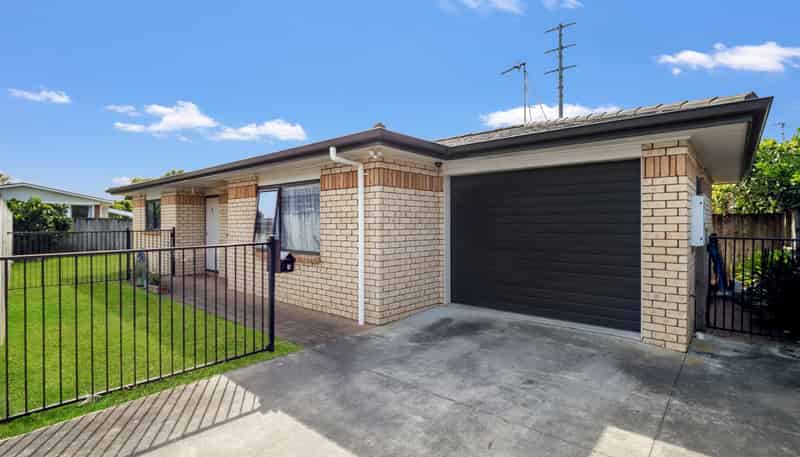 10E Yorkshire Road, Silverdale