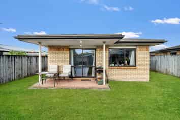 10E Yorkshire Road, Silverdale