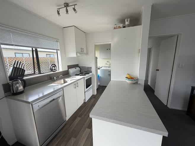 1/205 Avondale Road, Greenmeadows