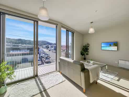 109/2 Campbell Terrace, Petone