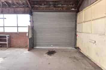 Small Warehouse - 180m2