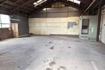 Small Warehouse - 180m2