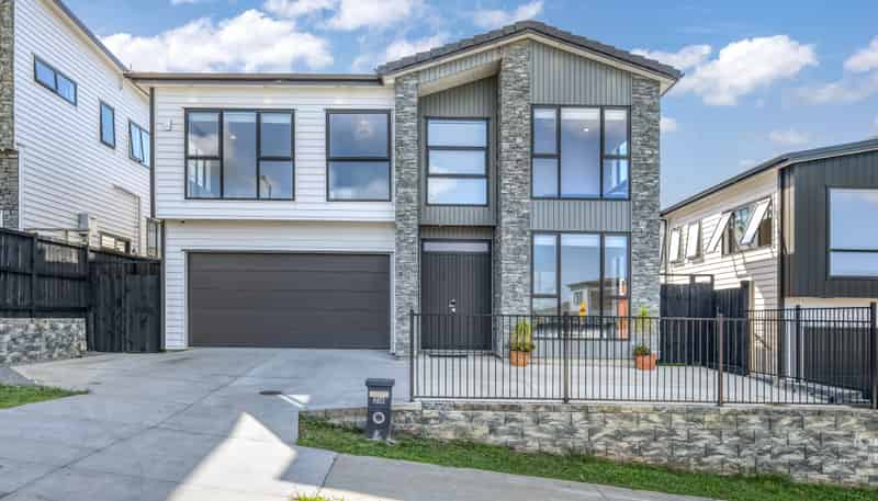 28 Black Shed Road, Flat Bush