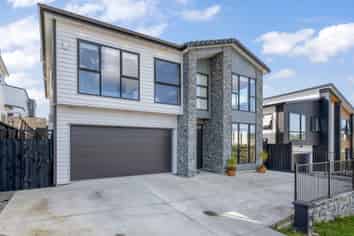 28 Black Shed Road, Flat Bush