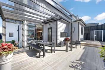 28 Black Shed Road, Flat Bush