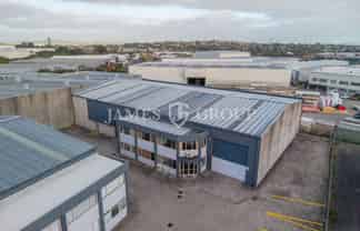 1,166m² Industrial Facility with Minimal Office