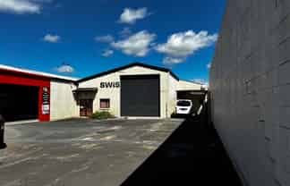 Central Frankton Warehouse