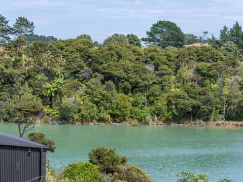 3/25 Rangitahi Road, Raglan