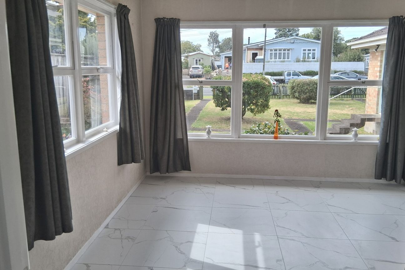 2bdrm sunny spacious clean tidy rear unit - Fler