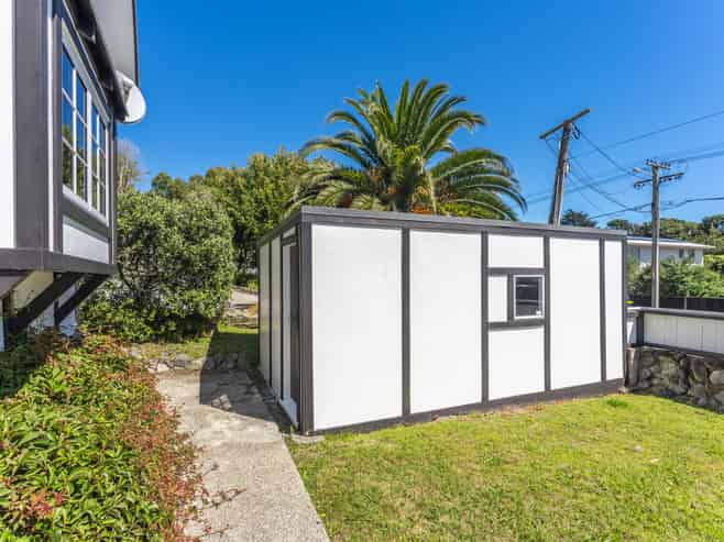 20 Glen Road, Raumati South