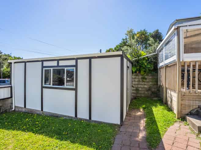 20 Glen Road, Raumati South