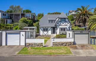 20 Glen Road, Raumati South