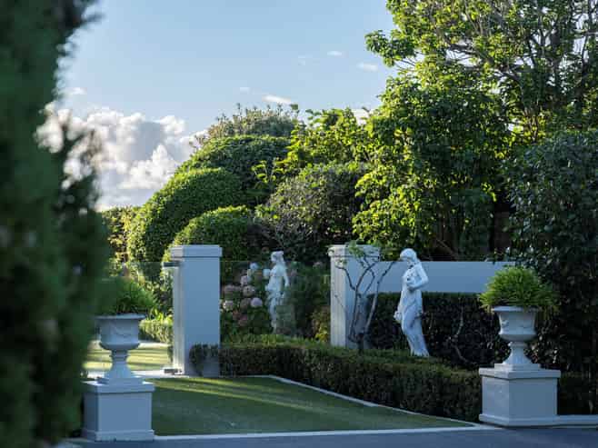 286 Hurstmere Road, Takapuna