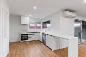 32 IdleWild Avenue, Mangere