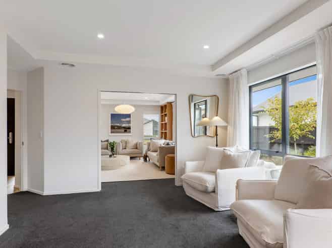 12 Verdeco Boulevard, Lincoln