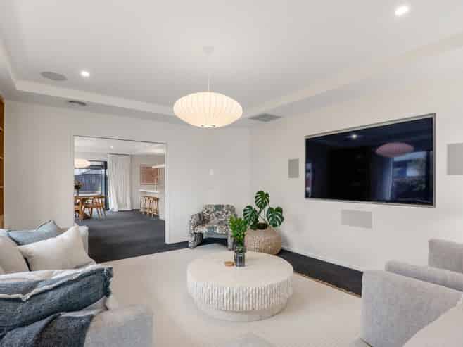 12 Verdeco Boulevard, Lincoln