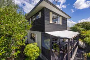 9 Eban Avenue, Hillcrest