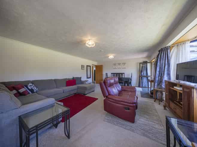 5 Cleddau Street, Te Anau