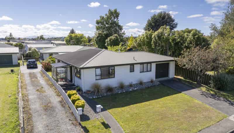 5 Cleddau Street, Te Anau