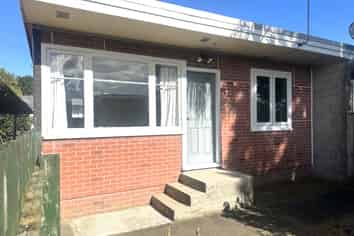 1/288 Rosebank Road, Avondale