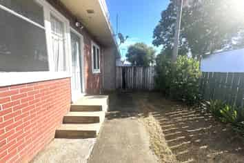 1/288 Rosebank Road, Avondale