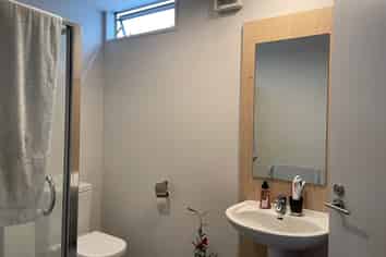 5/143 Carlton Gore Road, Newmarket