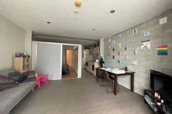 5/143 Carlton Gore Road, Newmarket