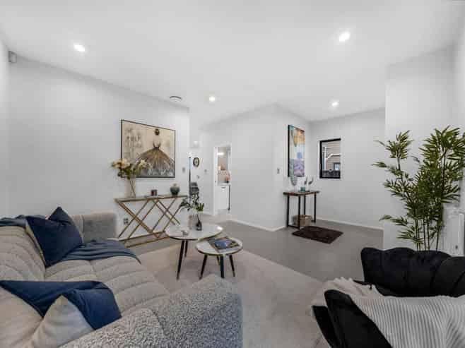 3 Haddington Drive, Flat Bush