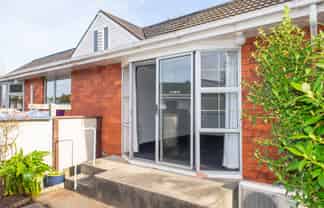 C/196 Bay View Road, South Dunedin