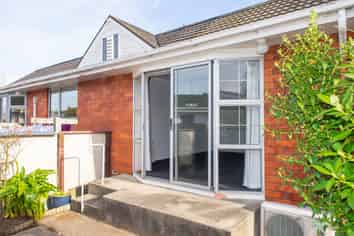 C/196 Bay View Road, South Dunedin