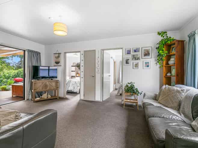 52 Jacksons Road, Koputaroa