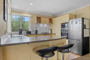 16 Claremont Way, East Tamaki Heights