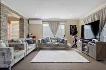 16 Claremont Way, East Tamaki Heights