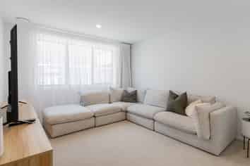 18 Rushland Road, Jacks Point